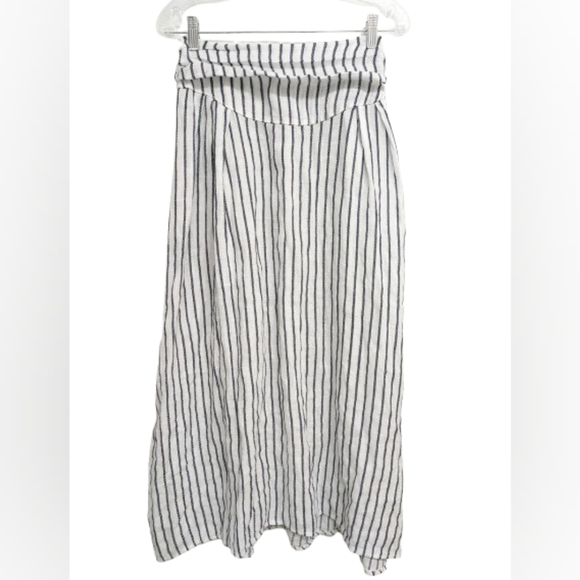 Angela Mara women's pull on stripe midi striped white and black skirt - Picture 2 of 7